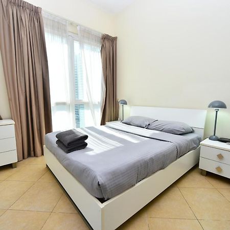 Relaxing Furnished Studio Near Dic Metro, Barsha Heights - Alia Apartamento Dubai Exterior foto