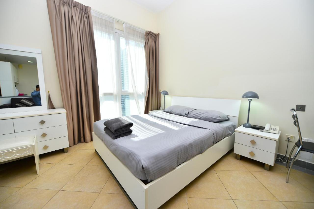 Relaxing Furnished Studio Near Dic Metro, Barsha Heights - Alia Apartamento Dubai Exterior foto